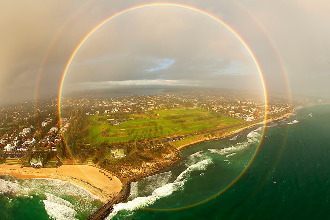 Rainbow over Niagra Falls