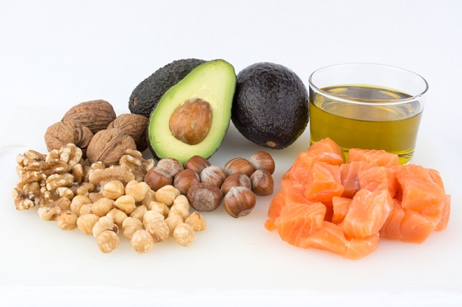 Consuming healthy fats