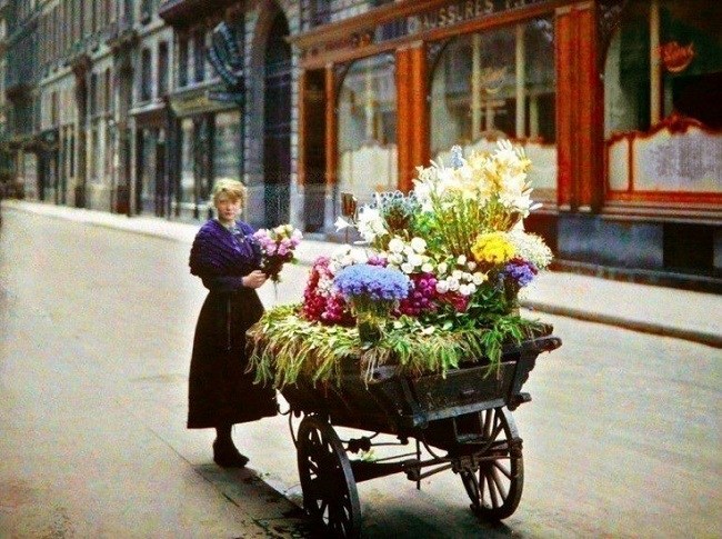 Flower Street Vendor Paris 1914