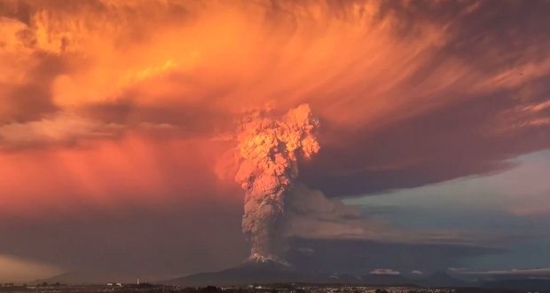 Time-lapse Calbuco, Chile