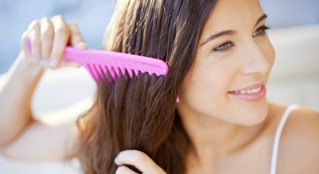 Avoid combing hair when wet