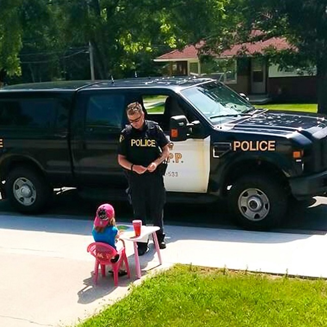 Canadian policemen are very kind