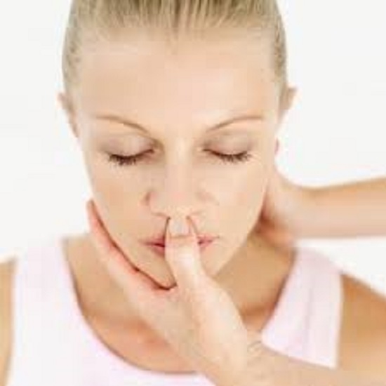 Upper lip acupressure point