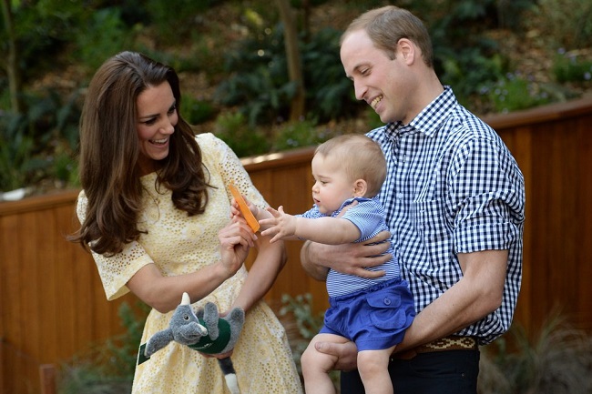 Kate Middleton Prince william playing with baby 