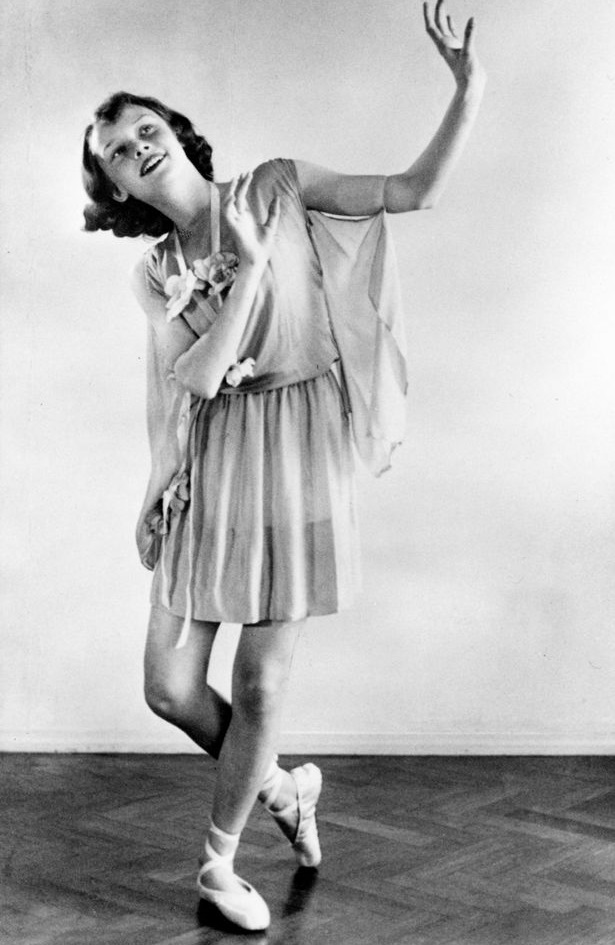 Audrey-Hepburn Continued To Study Dance