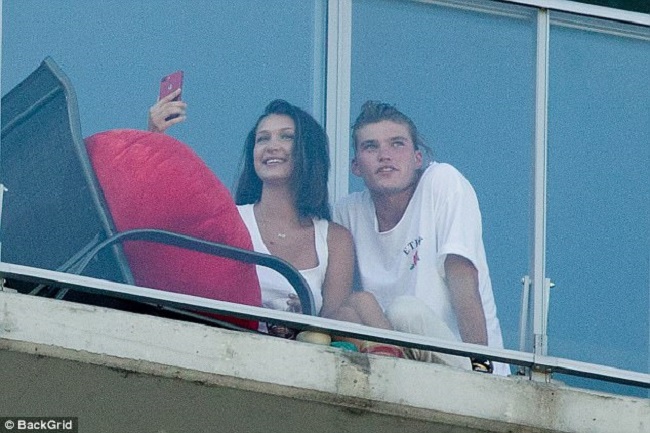 Bella Hadid and Jordan Barrett