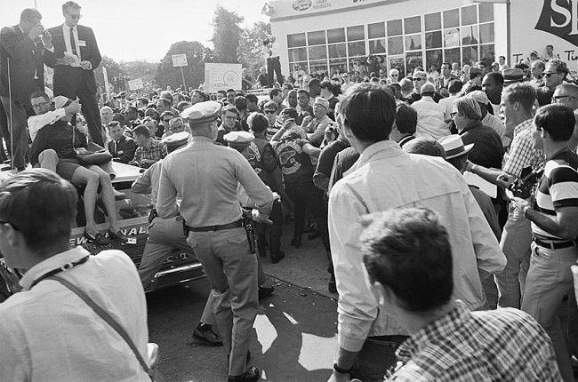 Clash with ant war protesters