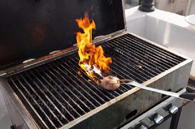 Here's how you can clean a grill