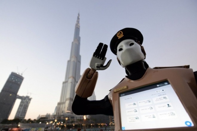 robot-policemen in dubai