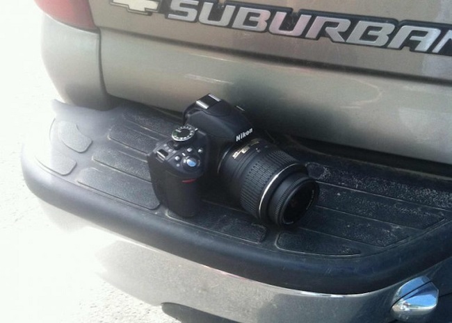 Camera on car trunk