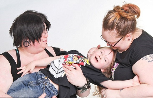 First gender-fluid family of UK