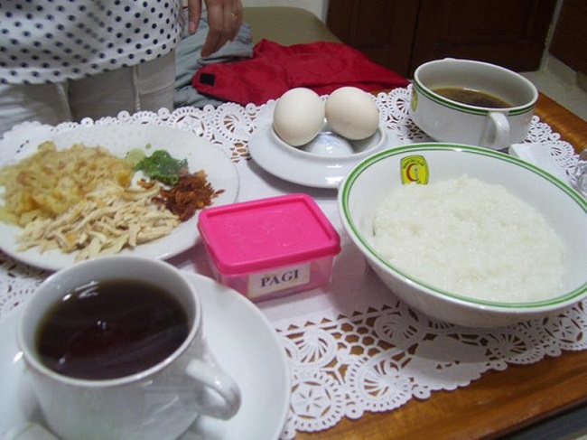 Hospital food in Indonesia