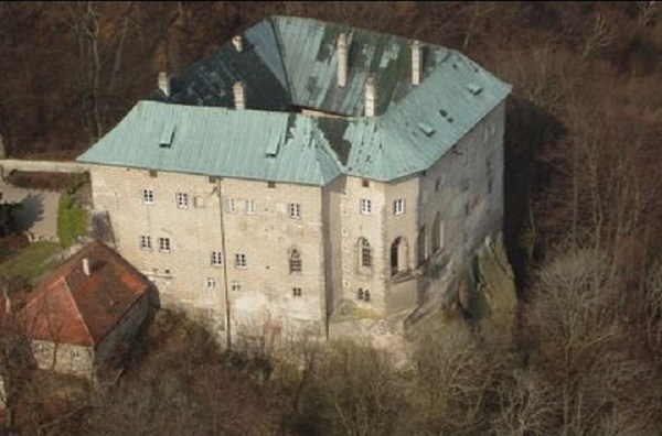 Houska Castle