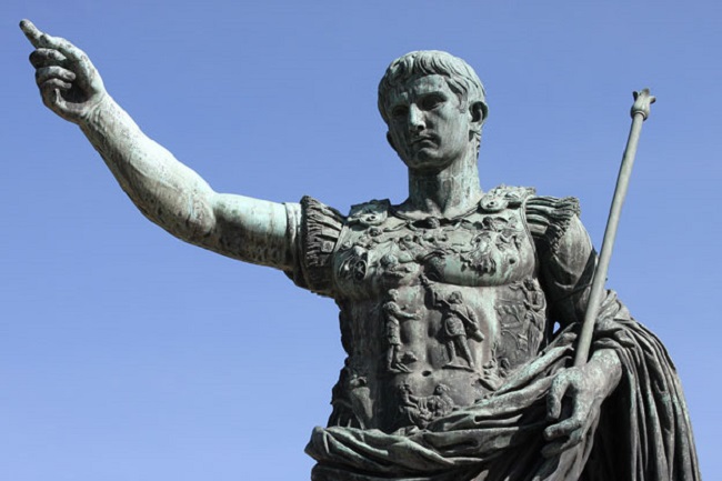 Roman military leaders statue