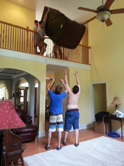 smart way to move your furniture