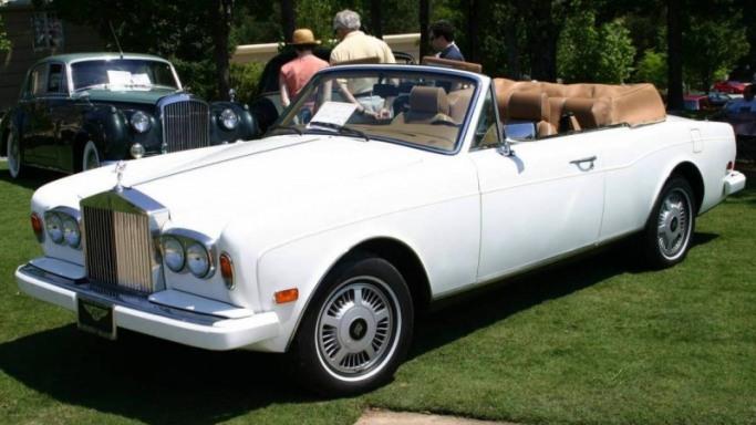 Celine Dion- Rolls Royce Corniche