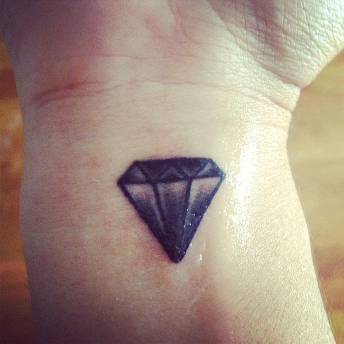 Diamonds are unbreakable