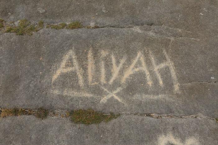 The names found scratched on the rocks