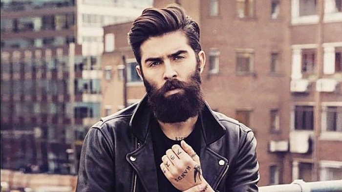 Men with beards feel more macho